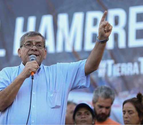 JUAN CARLOS ALDERETE – «HAY LEGISLADORES QUE VENDEN SU VOTO PARA ENTREGAR EL PAÍS»